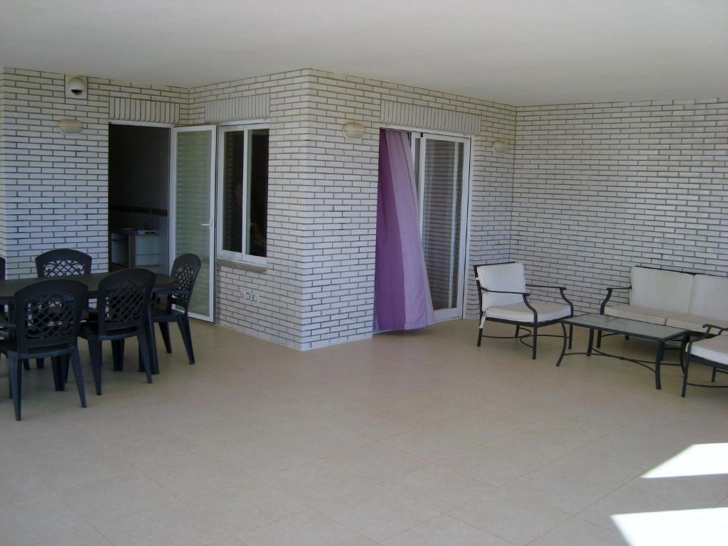 Alpen1 Argenta/Caleta - Two-Bedroom Apartment (4-6 Adults)