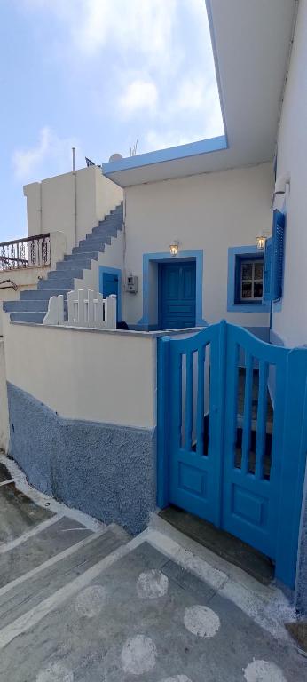 Balkón nebo terasa v ubytování Φωλιά