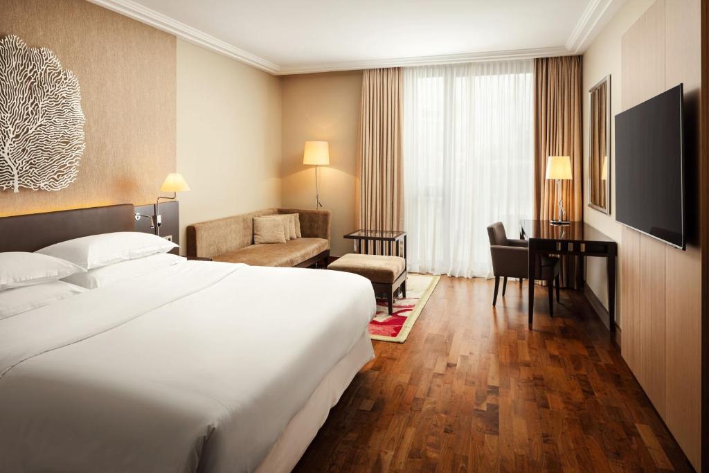 Sheraton Bratislava Hotel - Resim 23