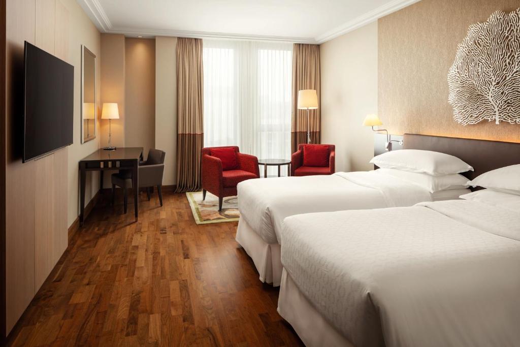 Sheraton Bratislava Hotel - Resim 25
