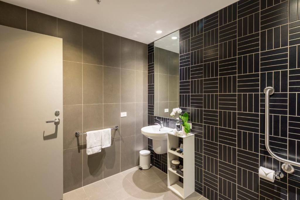 Corporate Living Accommodation Abbotsford - Resim 37