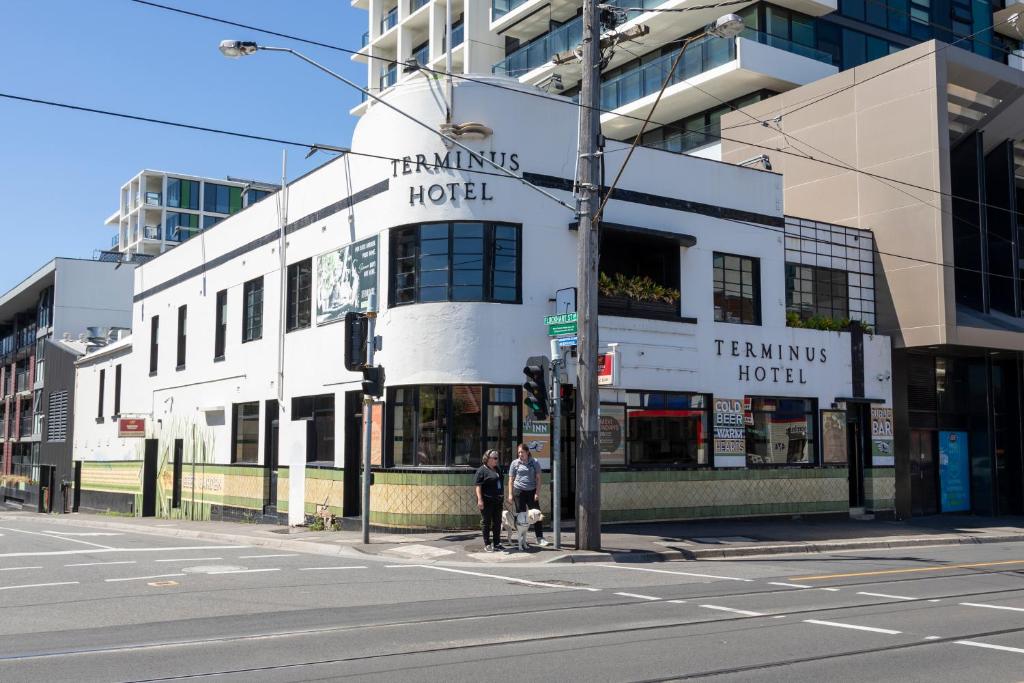 Corporate Living Accommodation Abbotsford - Resim 42