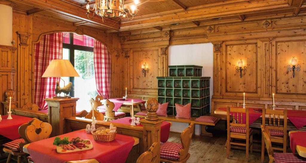Getränke in der Unterkunft Victor's Residenz-Hotel Saarbrücken