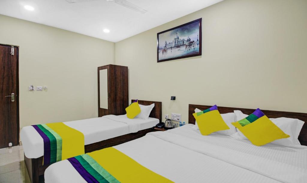 Postel nebo postele na pokoji v ubytování Hotel Park Central