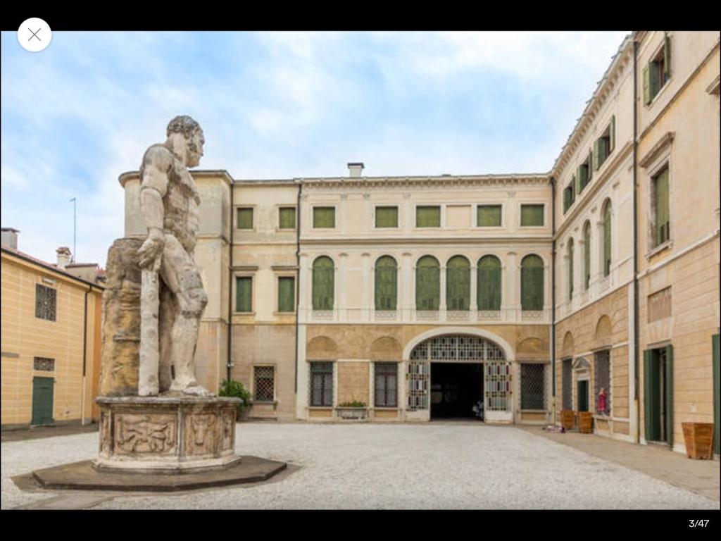 Fotografie z fotogalerie ubytování Palazzo Mantua Benavides Suites & Apartments v destinaci Padova