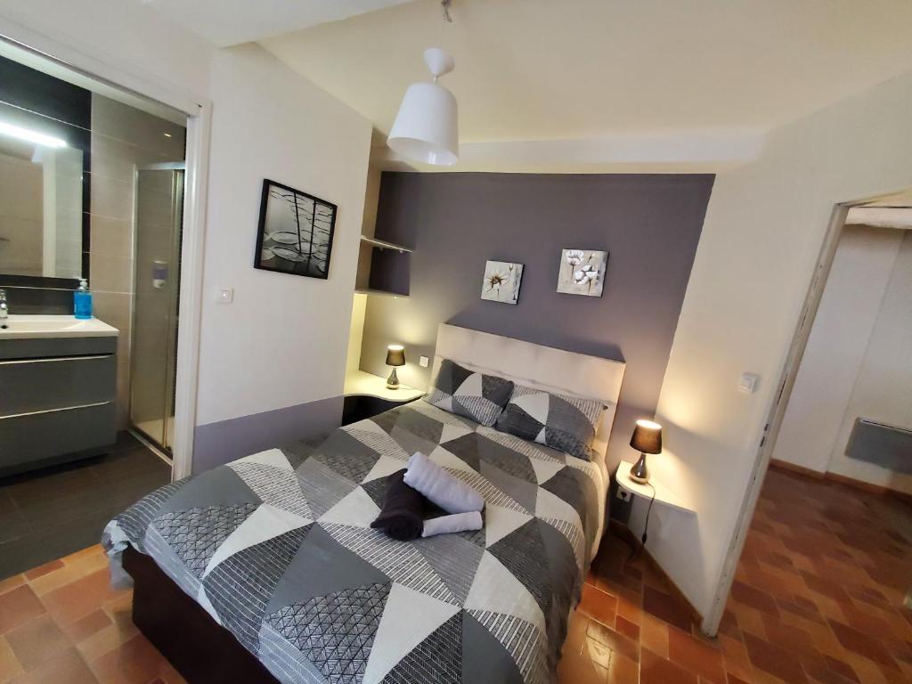 REPUBLIQUE Centre - 10