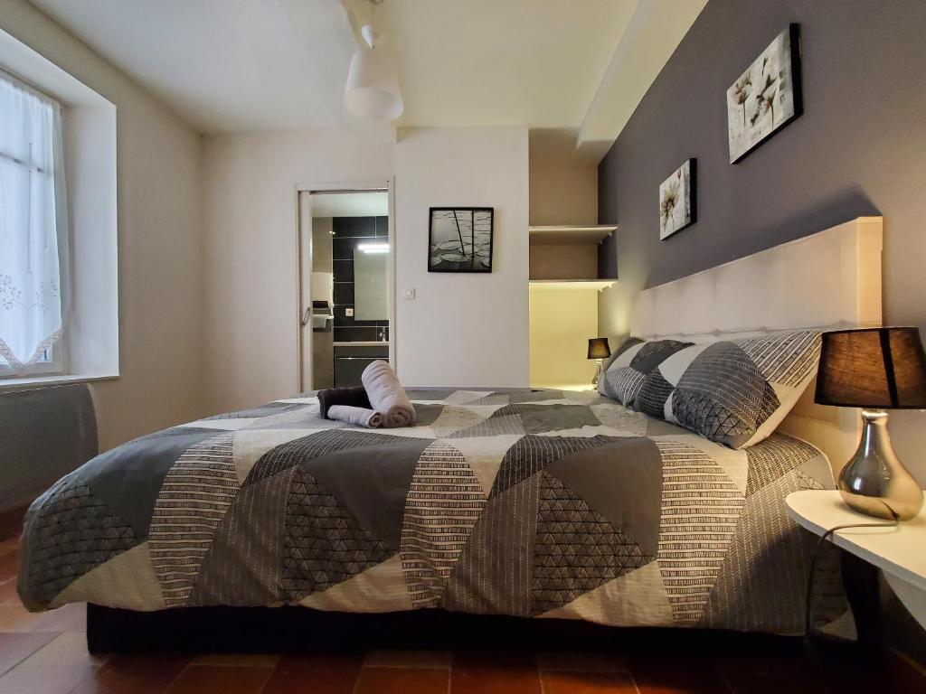 REPUBLIQUE Centre - 7