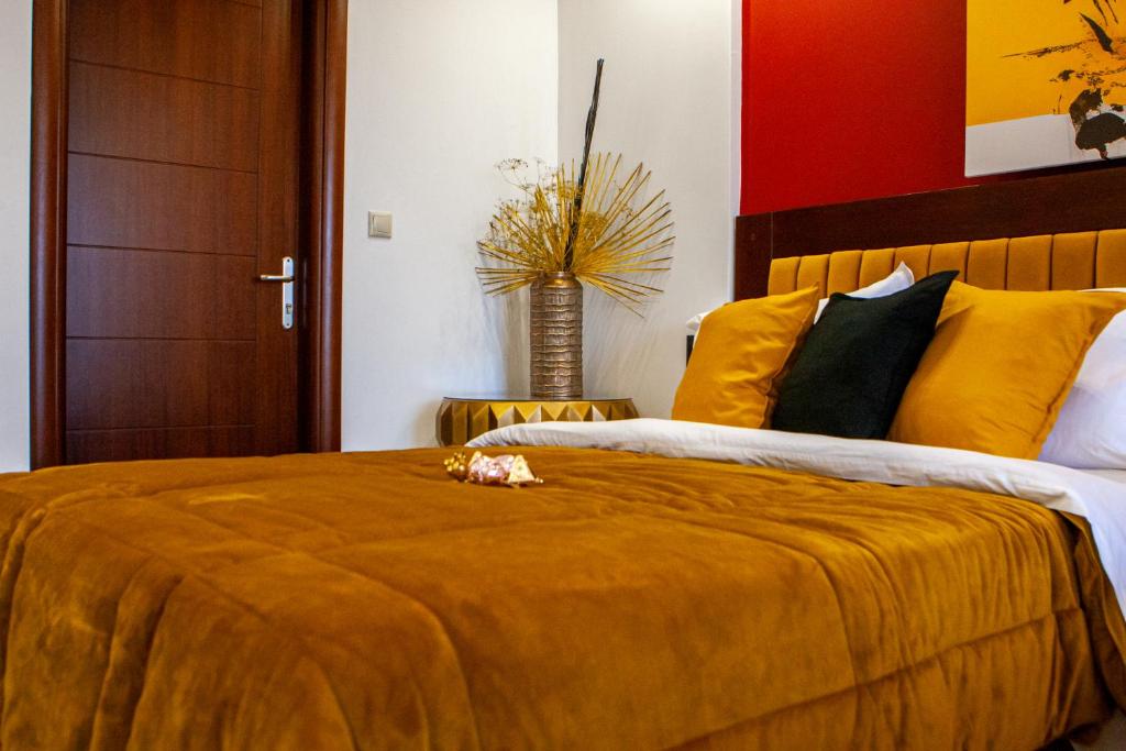 Postel nebo postele na pokoji v ubytování Art Hotel Aronos
