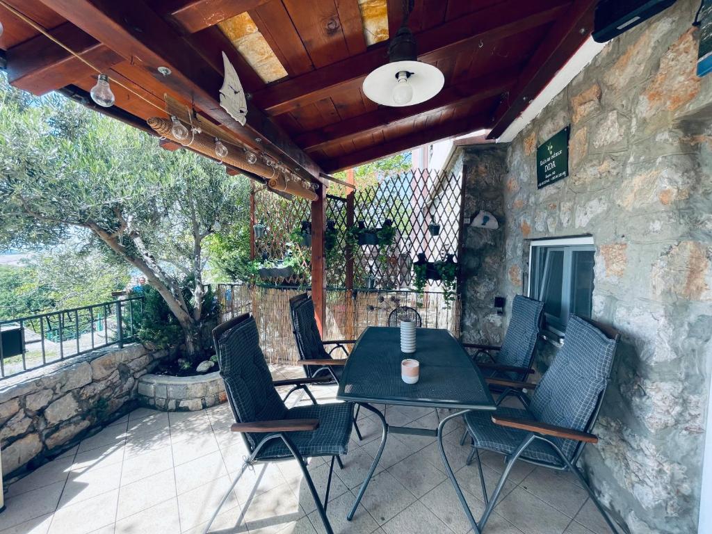 Balkón alebo terasa v ubytovaní Kuća za odmor “Dida”