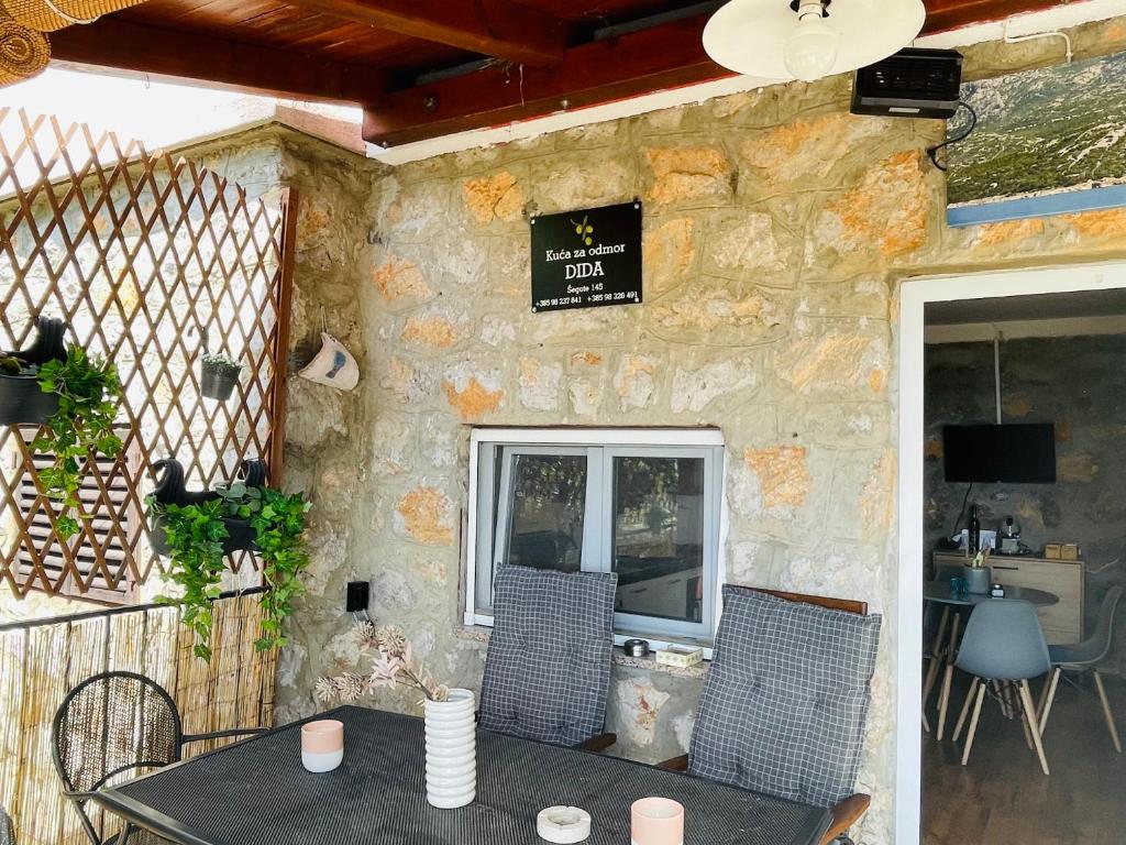 Patio alebo iná vonkajšia časť ubytovania Kuća za odmor “Dida”
