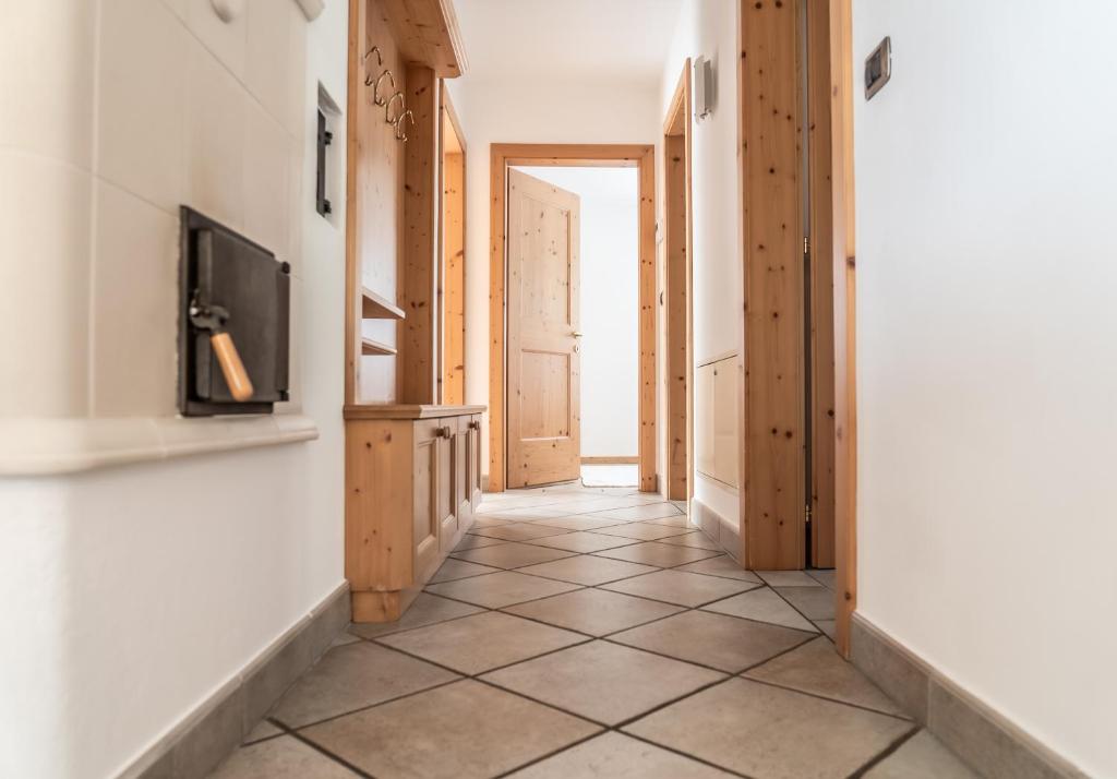 Telewizja i/lub zestaw kina domowego w obiekcie Apartment Misalt