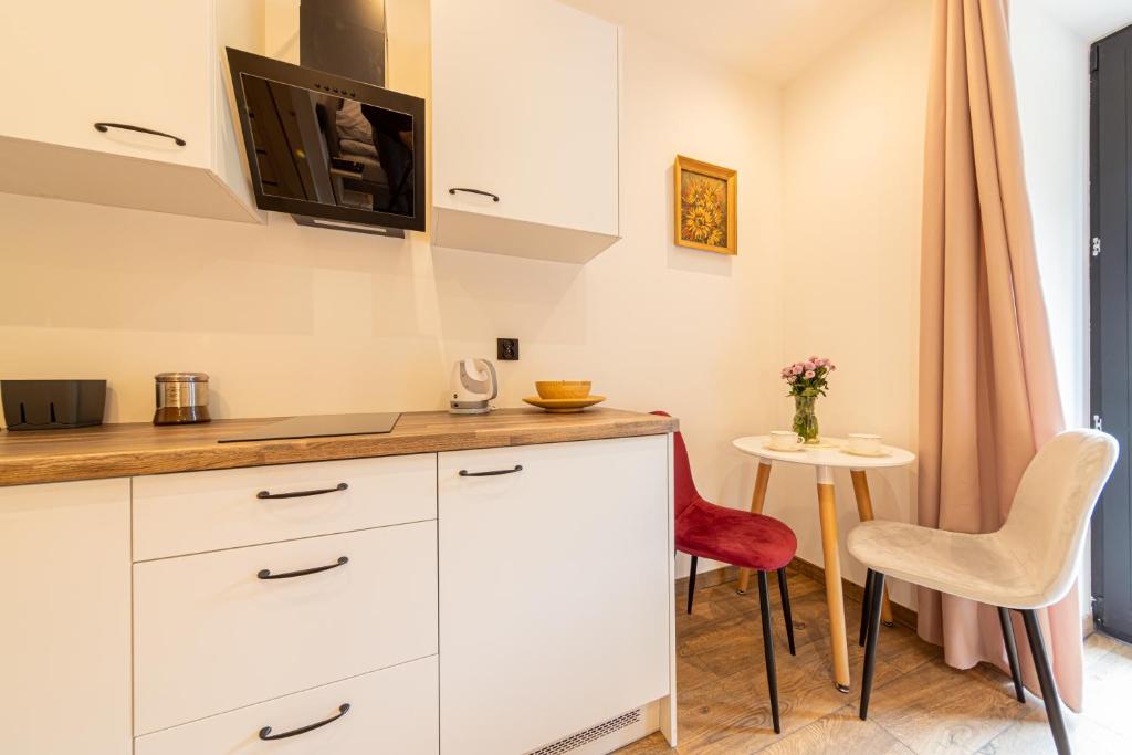 Apartamenty GoMiś Zakopane - 17