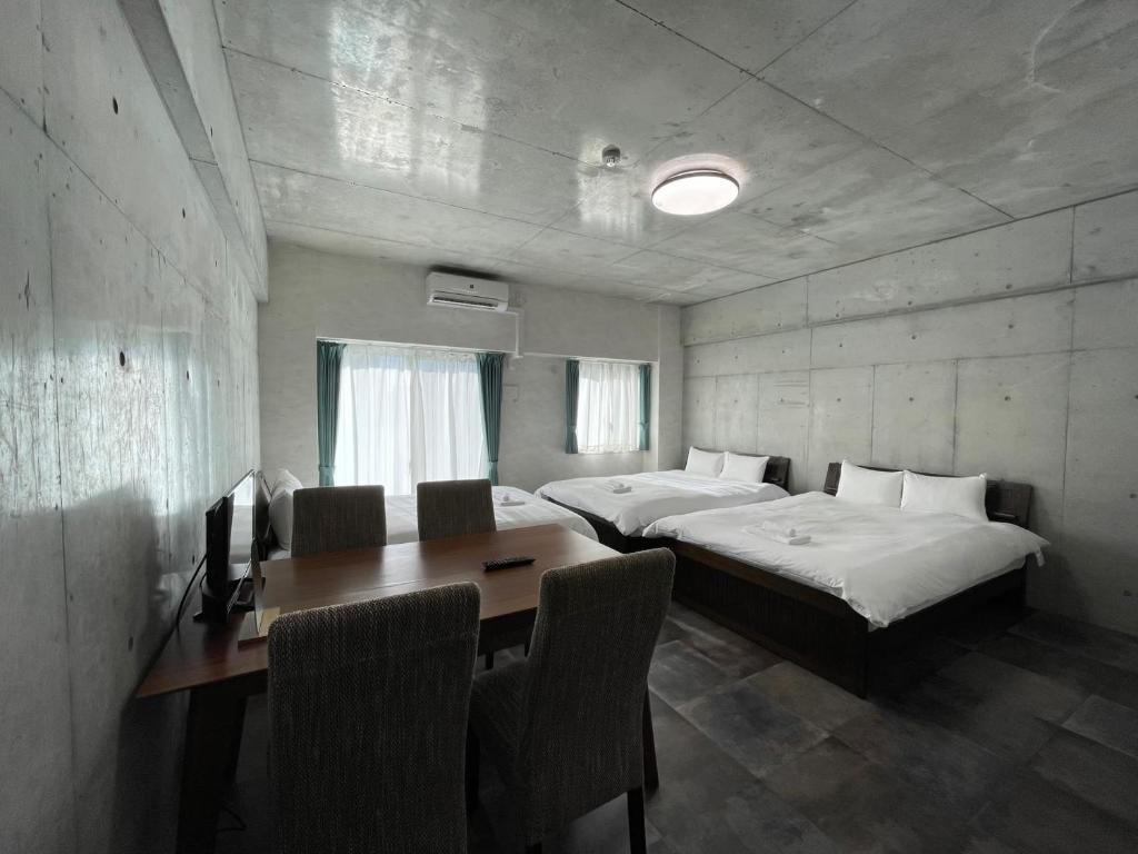 WOLF PACK APARTMENT 32