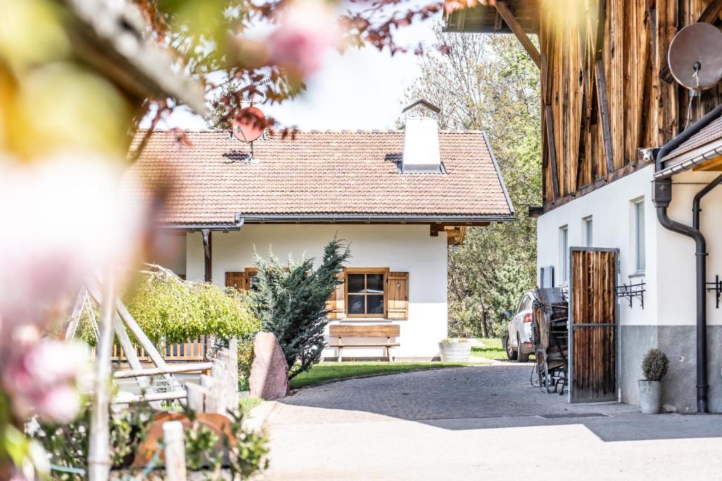 Budynek, w którym mieści się apartament