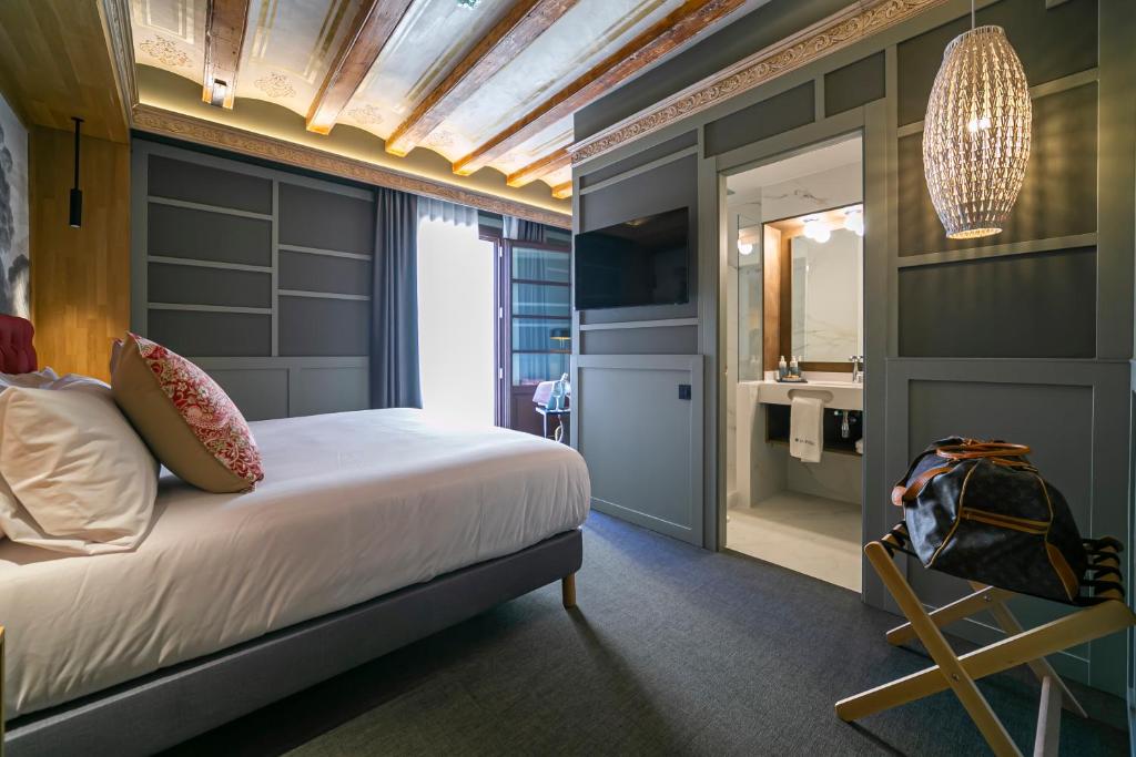 Hotel La Pau - Resim 7