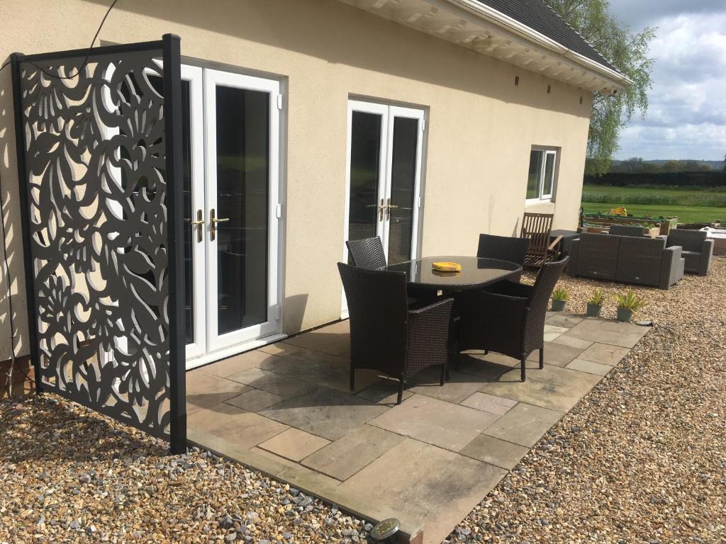 Stay at The lodge set in the grounds of a beautiful Manor House - Two-Bedroom House