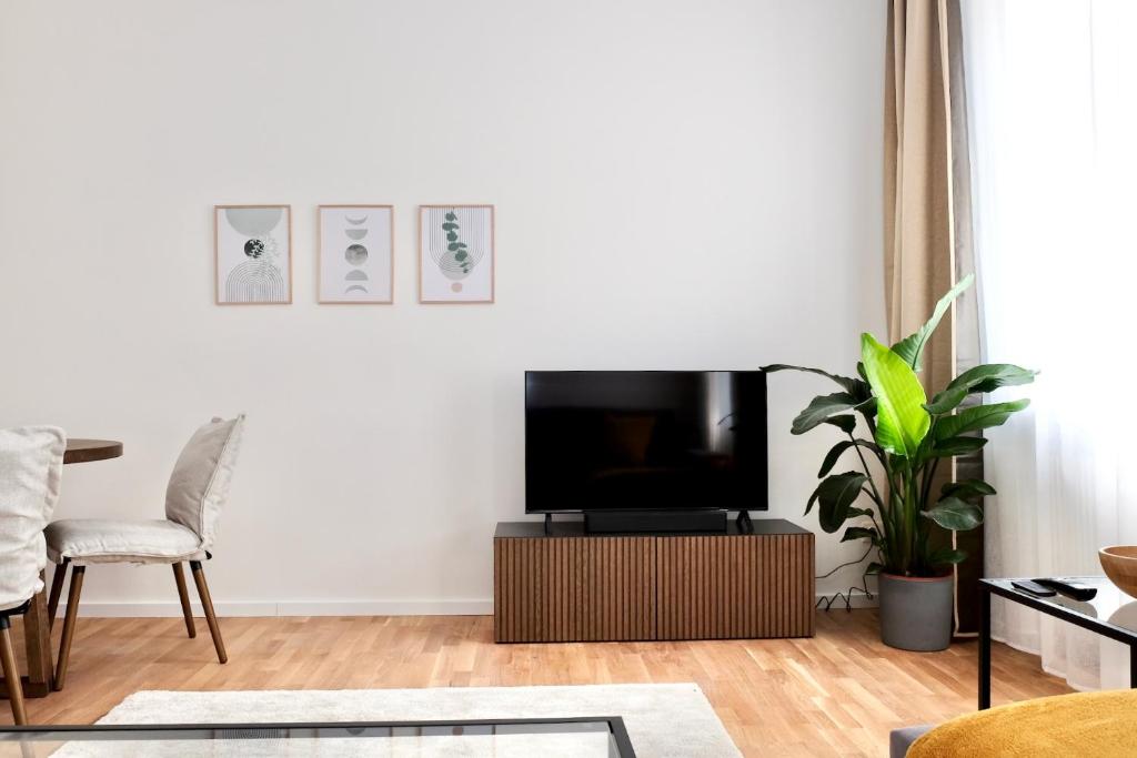 Triple A Apartments - 19