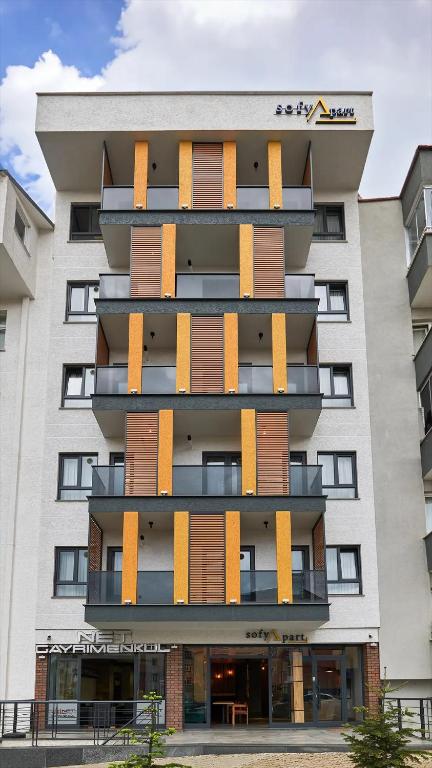 Sofyapart - Apartamento Loft De Una Habitación Con Balcón