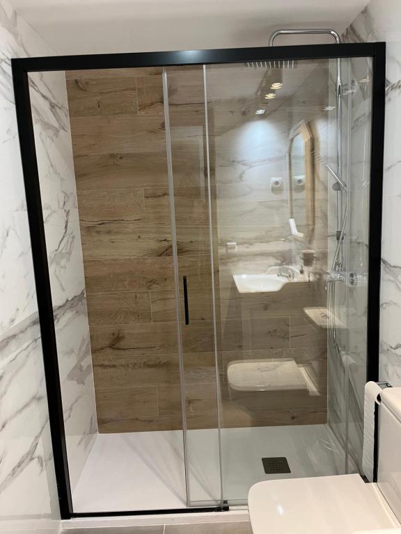 GARDEN HOUSE Madrid - 9