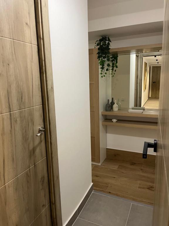 GARDEN HOUSE Madrid - 5