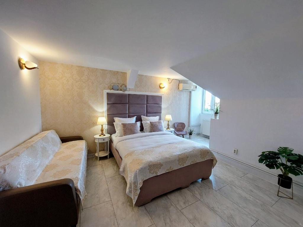 Pension Casablanca - Comfort Triple Room Con Ducha