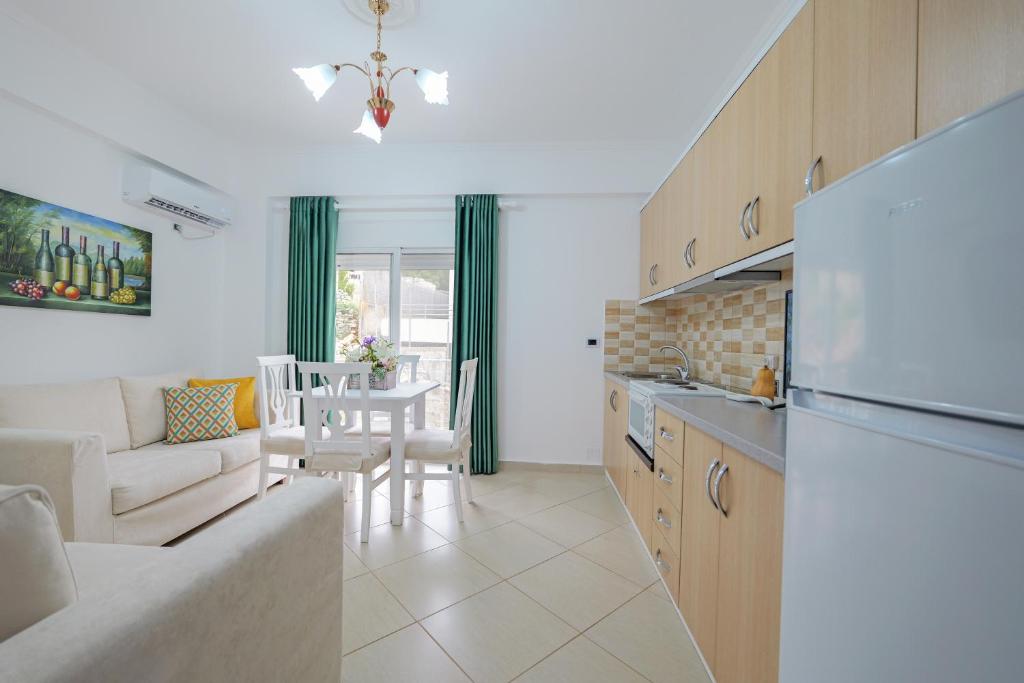 Azul Apartments