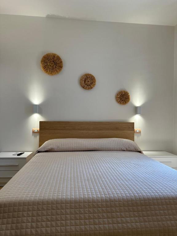 Postel nebo postele na pokoji v ubytování Li Mori Rooms