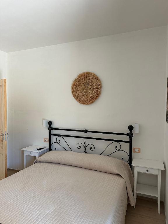 Postel nebo postele na pokoji v ubytování Li Mori Rooms
