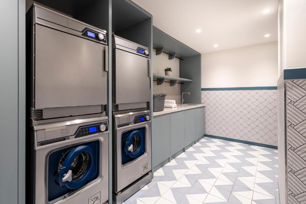 Citadines Canal Amsterdam - Resim 12