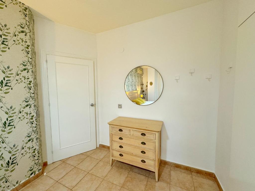 Fotografia z galérie ubytovania 797 Holiday Rentals- Precioso piso con vistas al jardin en Benalbeach v destinácii Benalmádena