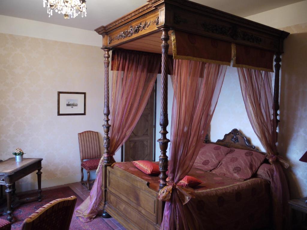 Posezení v ubytování Chateau de Courseulles