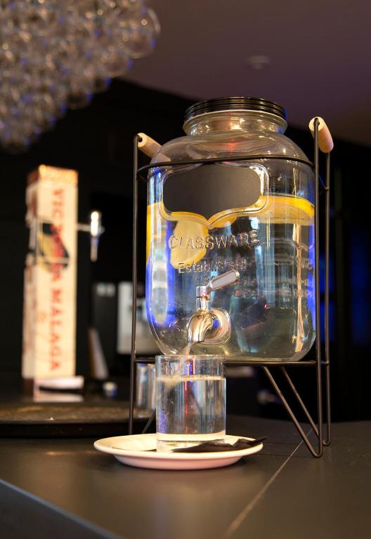 H10 London Waterloo - Resim 32