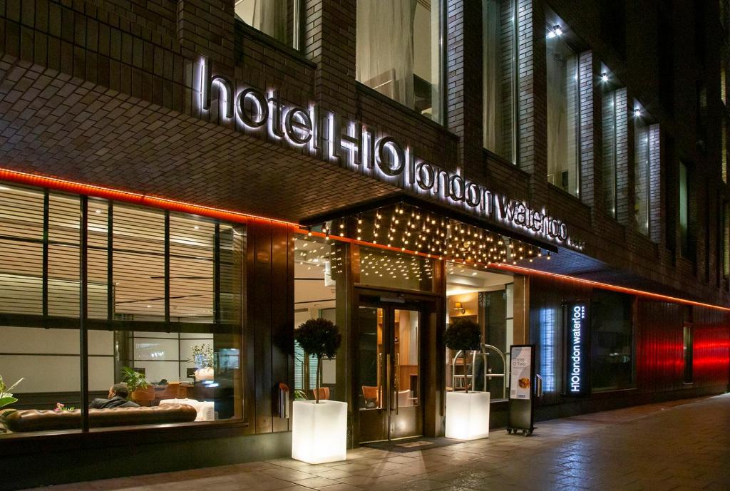 H10 London Waterloo - Resim 19