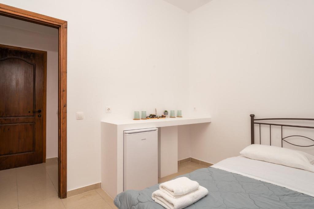 C'est La Vie Rooms and Suites - 4