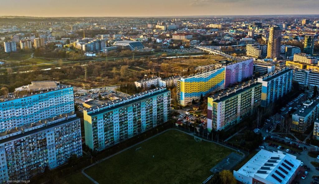 an aerial view of a city with tall buildings at Przytulny apartament Brooklyn Centrum miasta Rzeszów - Podwisłocze 38 in Rzeszów