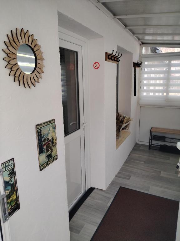 Zdjęcie z galerii obiektu APPARTEMENT EN DUPLEX " LA DORDOGNE" dans maison individuelle w mieście Mont-Dore