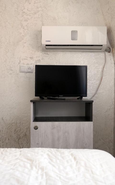 TV a/nebo společenská místnost v ubytování Mariam Hotel