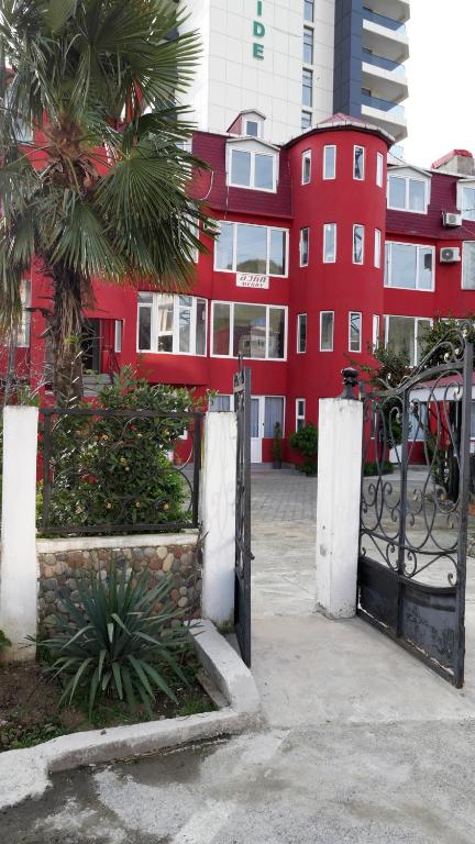 Budova, kde se hotel nachází