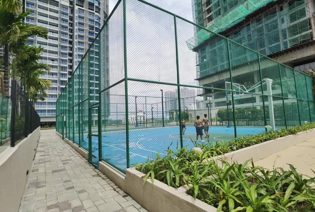 Tennis- en/of squashfaciliteiten bij UWen Sylist 2BR Family Suite of in de buurt 