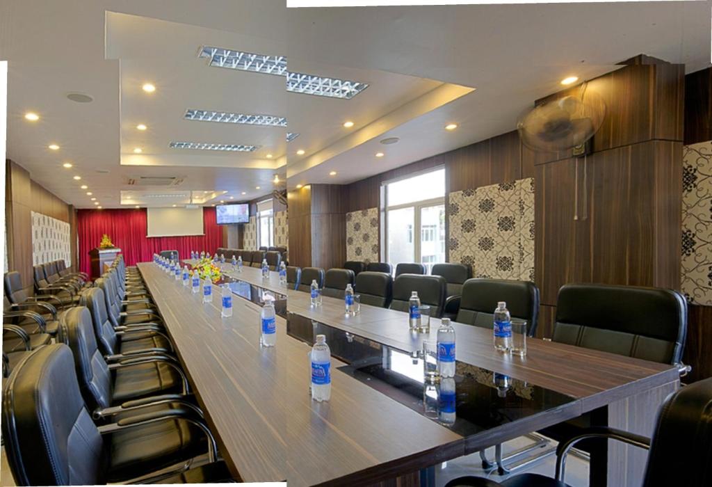 Konferenční prostory v ubytování Van Mieu 2 Hotel