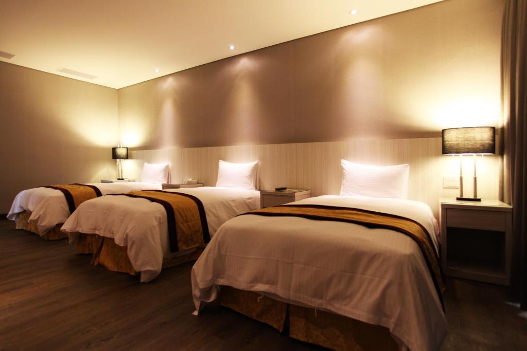 Sankaikan Hotel - Sala Quadruplicada Padrão