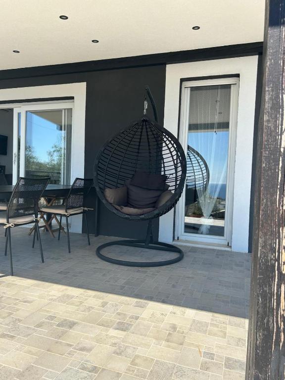Patio alebo iná vonkajšia časť ubytovania Holiday Home Bepo