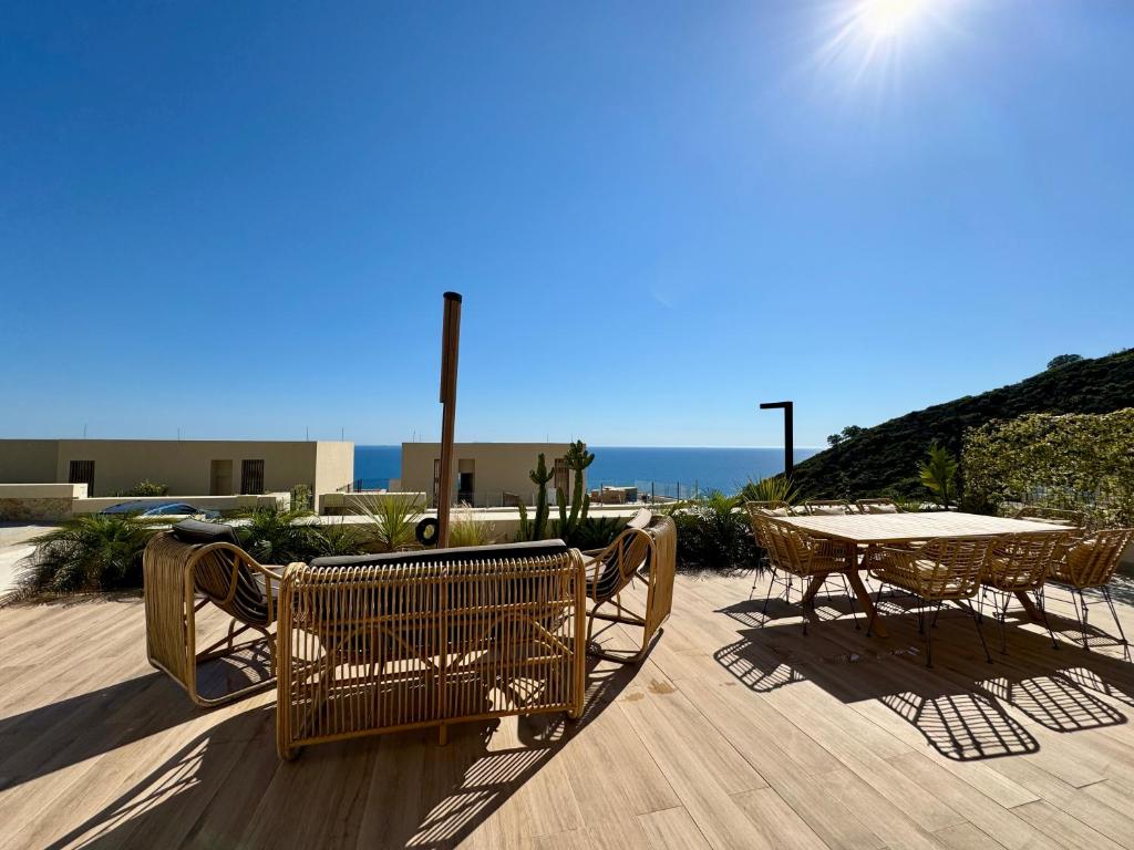 Gambar di galeri bagi Sun Hill Green Coast, Palase di Palasë