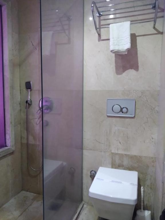 Koupelna v ubytování Hotel Barlas Fethiye
