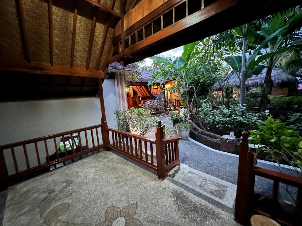 Sunny Rose Bungalows Gili Air - Adults only - 6