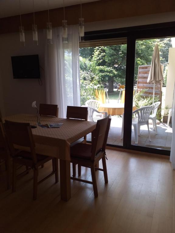 TV a/nebo společenská místnost v ubytování Residence Gerold