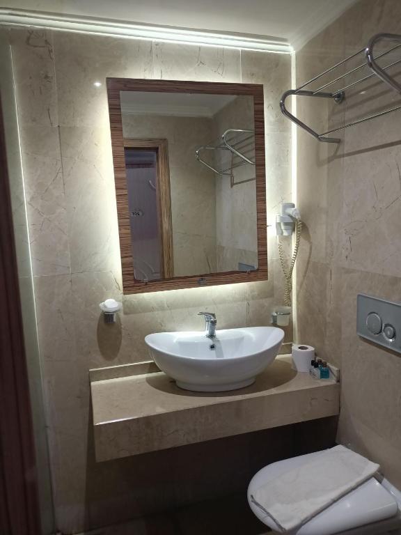 Koupelna v ubytování Hotel Barlas Fethiye