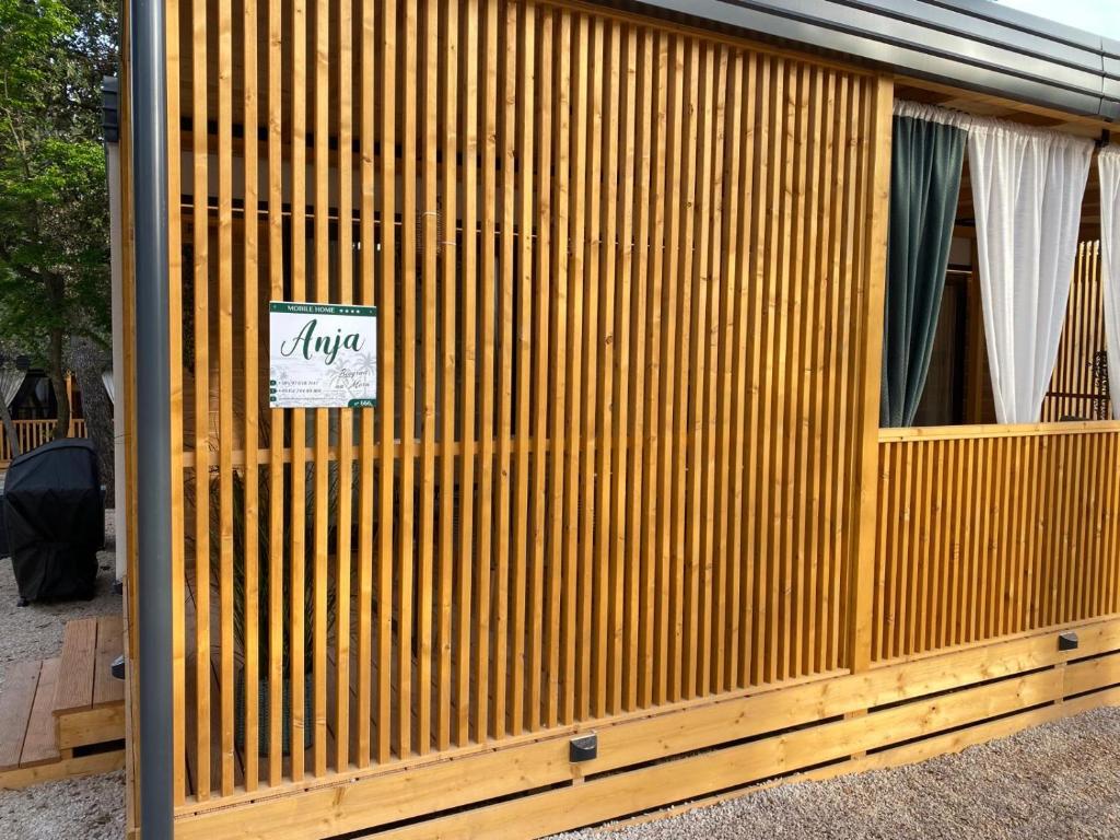 Fotografie z fotogalerie ubytování Mobile Home Anja v destinaci Biograd na Moru