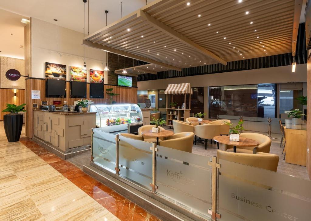 Posezení v ubytování Crowne Plaza Santo Domingo by IHG