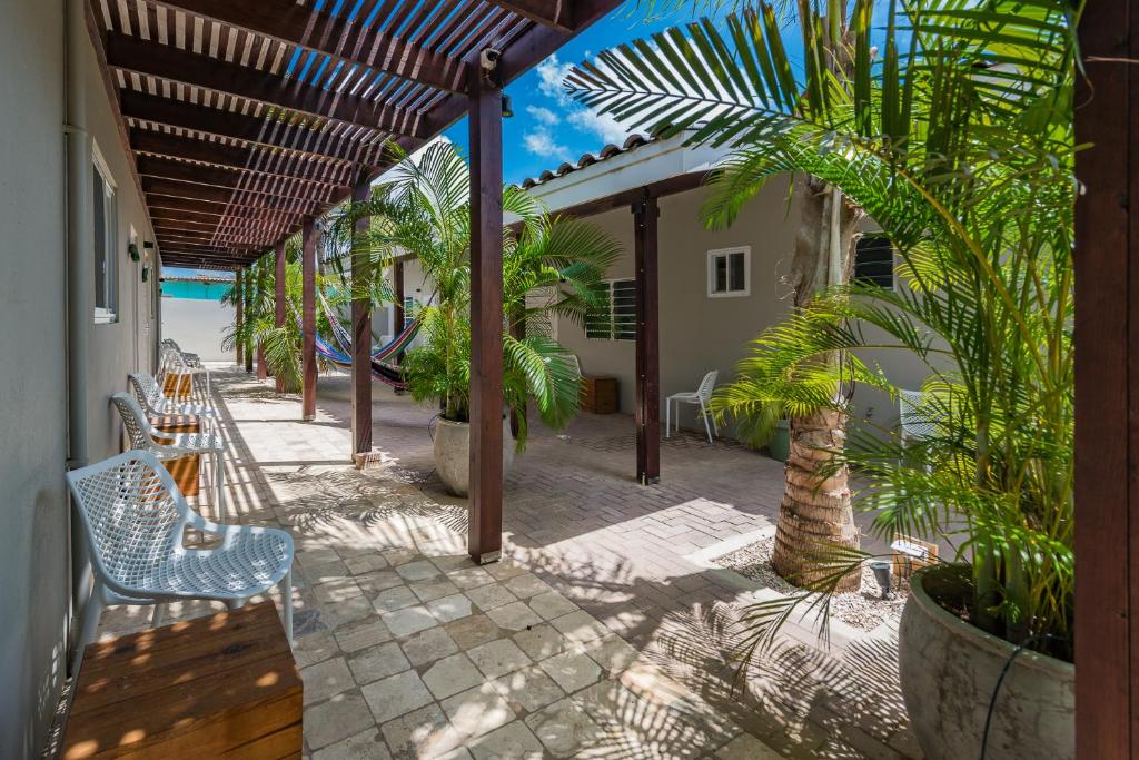 Zahrada ubytování Casita Palma by Boutique Bonaire Unique Resorts